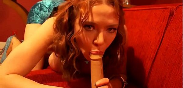  Aunt Kylee Gives You Your First Blowjob